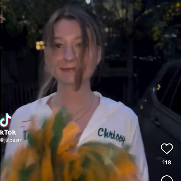 Stranger Things Chrissy Cheerleader Halloween Costume - Picture 7 of 9